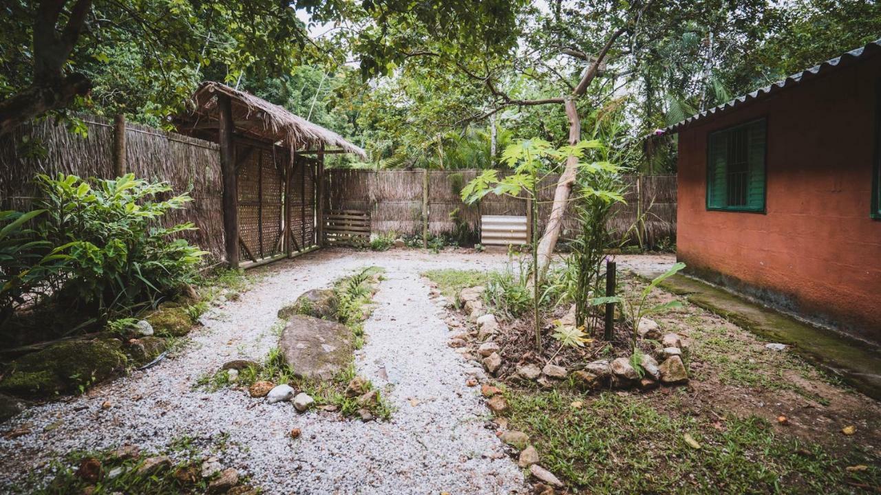 Apartamento Chale De Bioconstrucao Em - Cambuca Surf Skate Brava