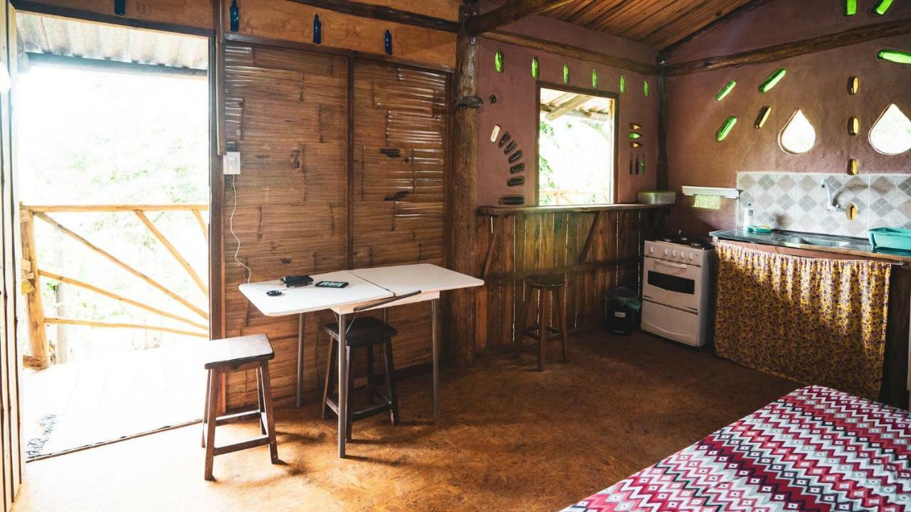 Apartamento Chale De Bioconstrucao Em - Cambuca Surf Skate Brava Ubatuba